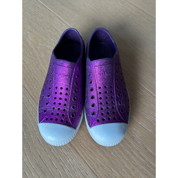 Native Shoes size 1 - Picture 1 of 6